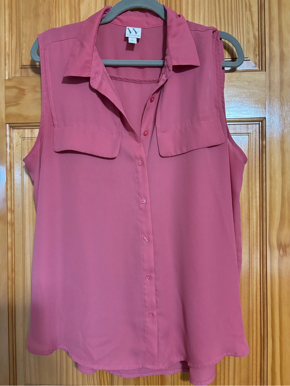 Worthington Sleeveless Button-Down Blouse in Rose